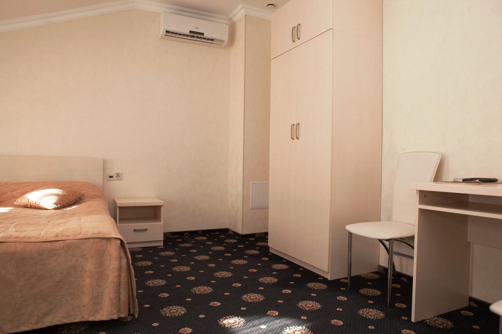 Gonchar Hotel เคียฟ ห้อง รูปภาพ