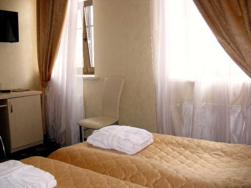 Gonchar Hotel เคียฟ ภายนอก รูปภาพ
