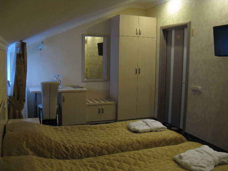 Gonchar Hotel เคียฟ ภายนอก รูปภาพ